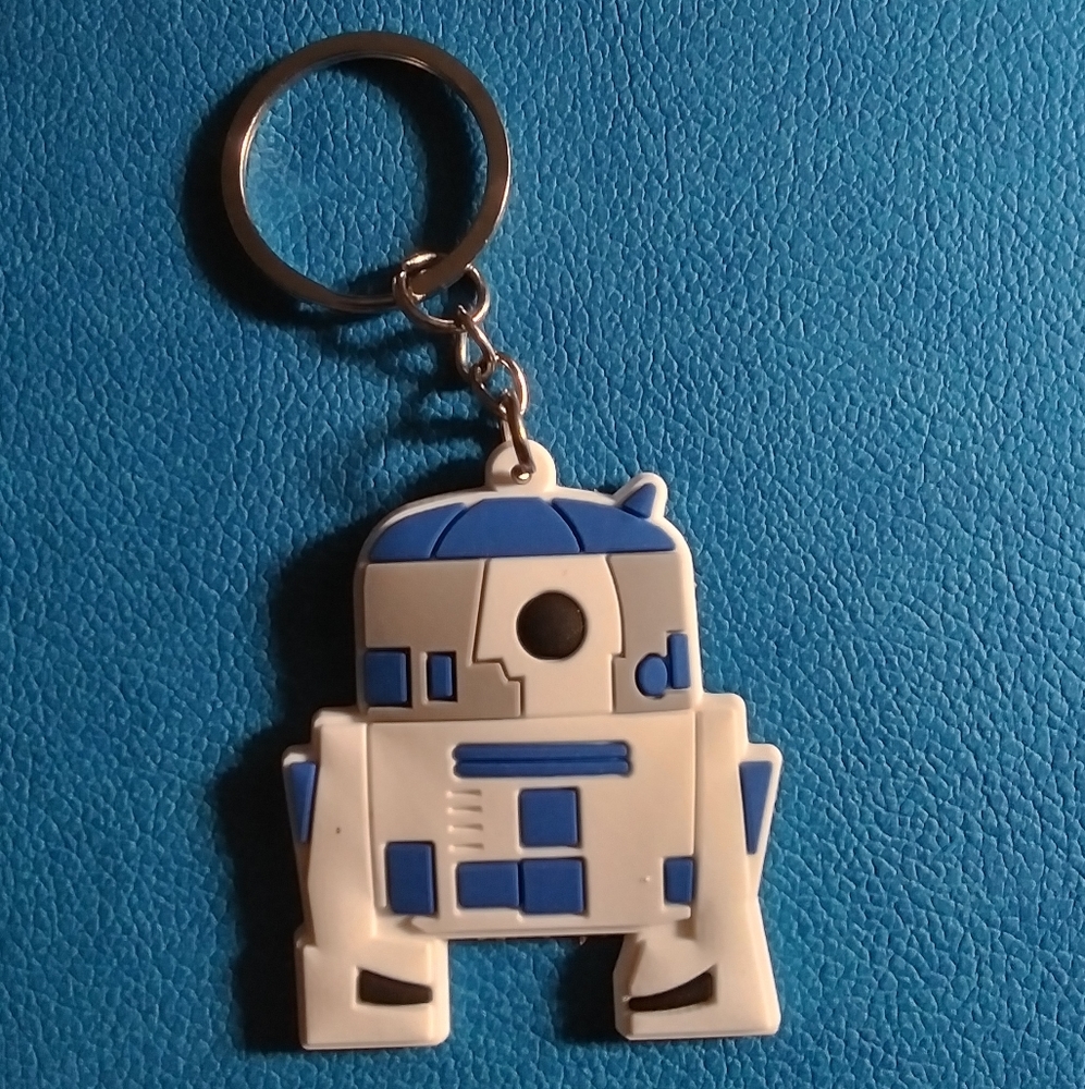 Star Wars R2-D2 Keychain - Picture 2 of 4